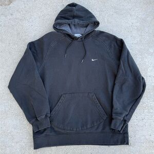 Vintage 00’s Nike Hoodie